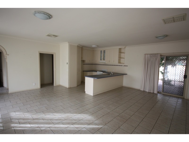 157 Cowan St, Benalla VIC 3672