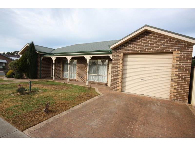 157 Cowan St, Benalla VIC 3672