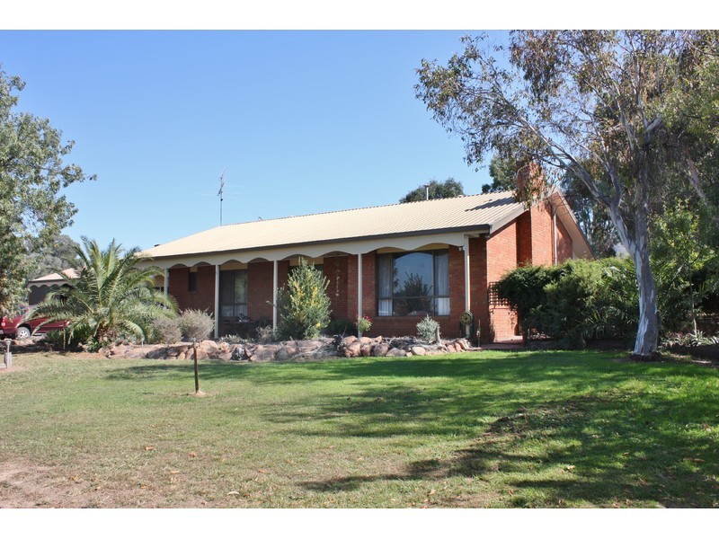641 Lake Mokoan Rd Chesney Vale, Benalla VIC 3672