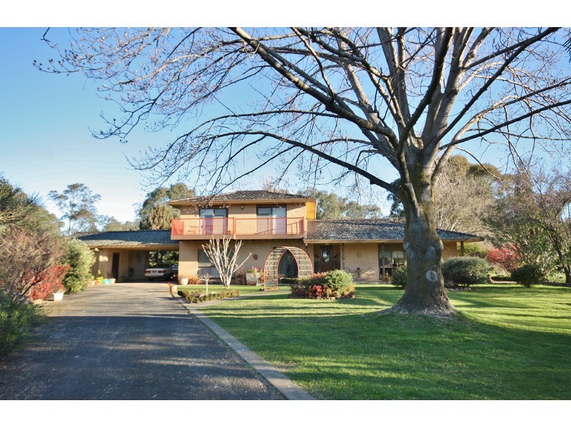 55 Willis Little Drive, Benalla VIC 3672