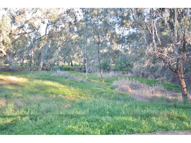 55 Willis Little Drive, Benalla VIC 3672