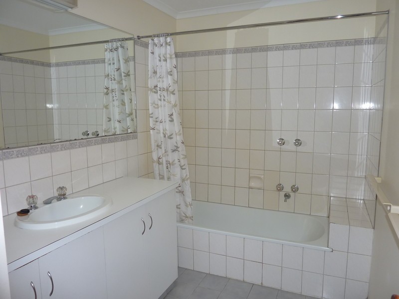 3/5 Nixon Street, Benalla VIC 3672