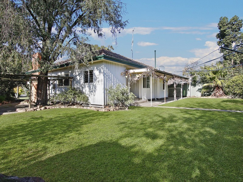 14 Dunlop Place, Benalla VIC 3672