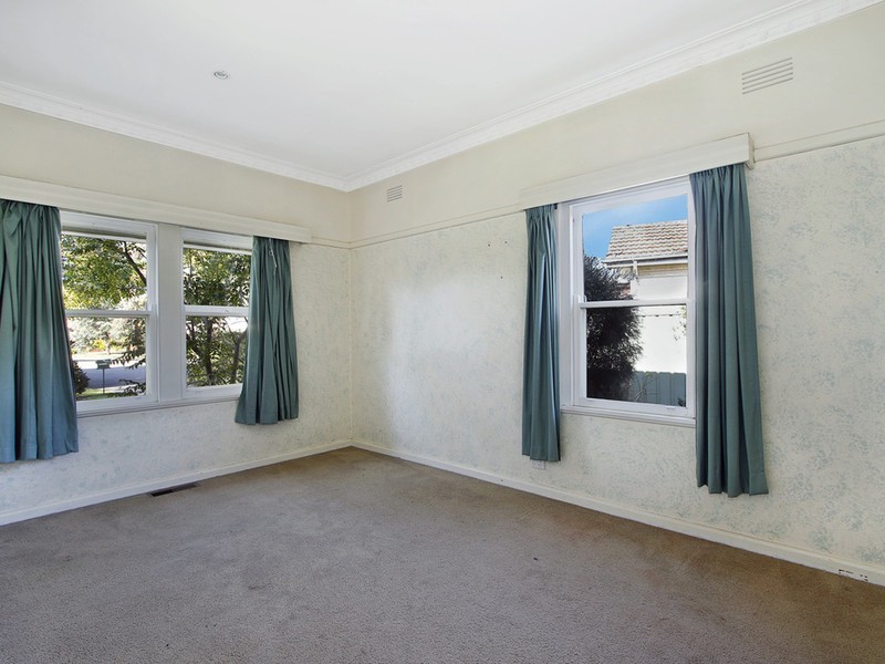 14 Dunlop Place, Benalla VIC 3672