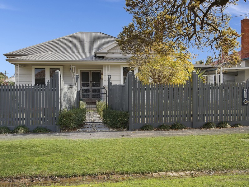 38 Cecil Street, Benalla VIC 3672