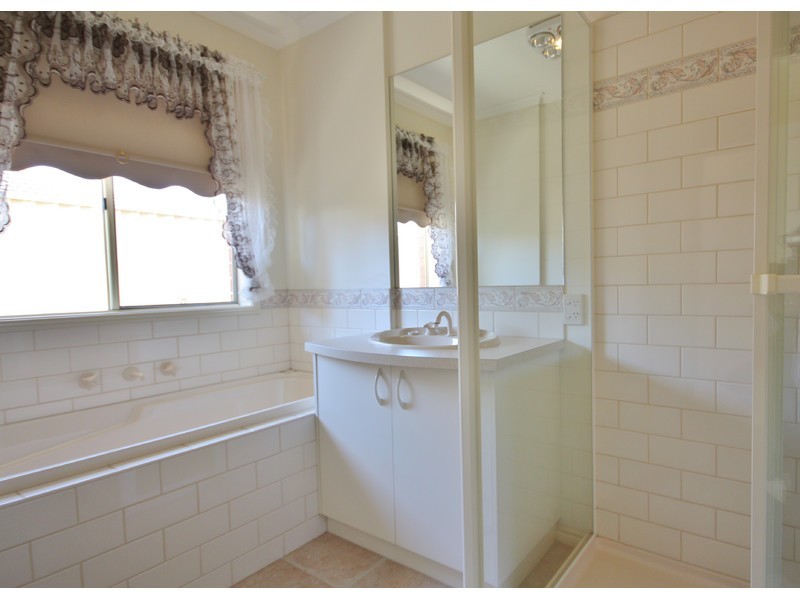 1 Moran Street, Benalla VIC 3672