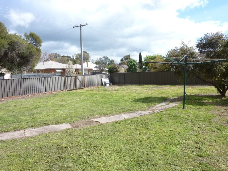 11 Benalla Street, Benalla VIC 3672