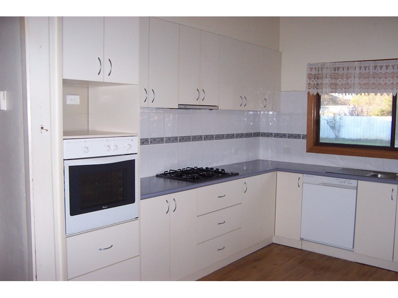 29 Goomalibee Street, Benalla VIC 3672