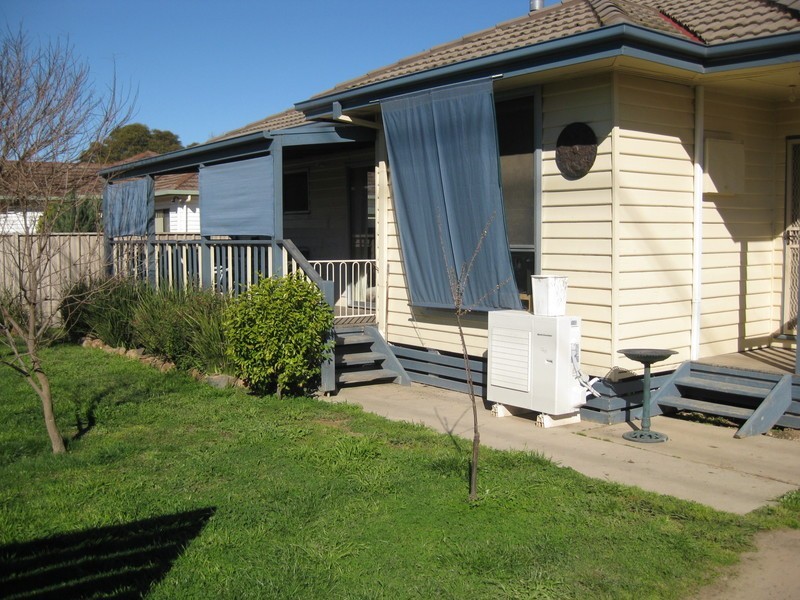 30 Roe Street, Benalla VIC 3672