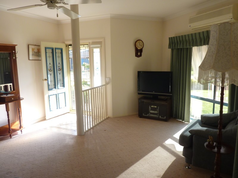 9 Monash Drive, Benalla VIC 3672