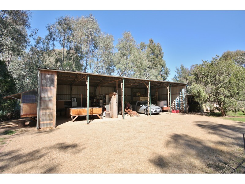 112 Crawford Rd, Benalla VIC 3672