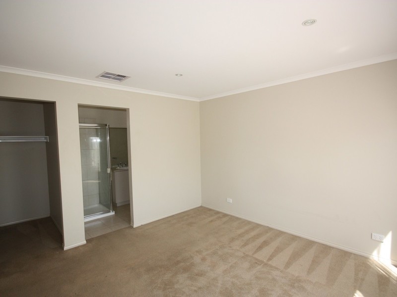 28 Kilfeera Road, Benalla VIC 3672