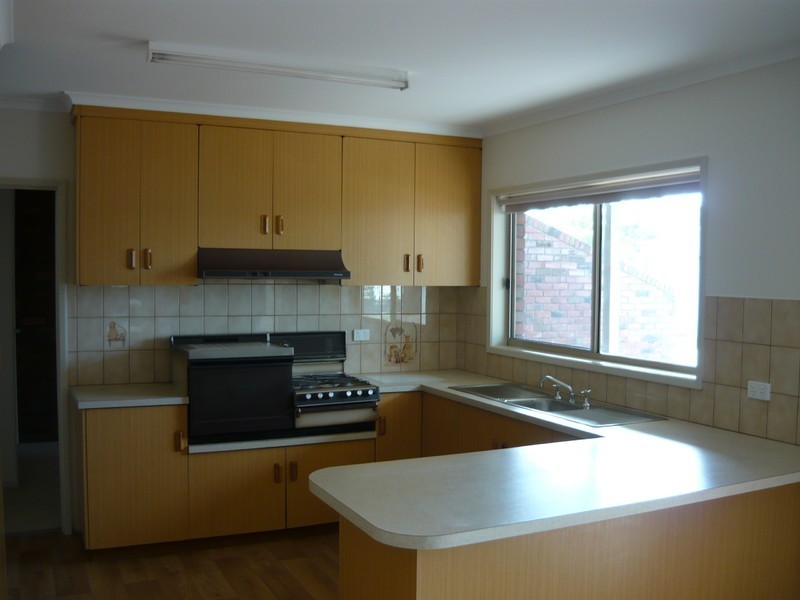 1 & 2/90 Salisbury Street, Benalla VIC 3672