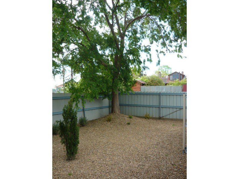 1 & 2/90 Salisbury Street, Benalla VIC 3672