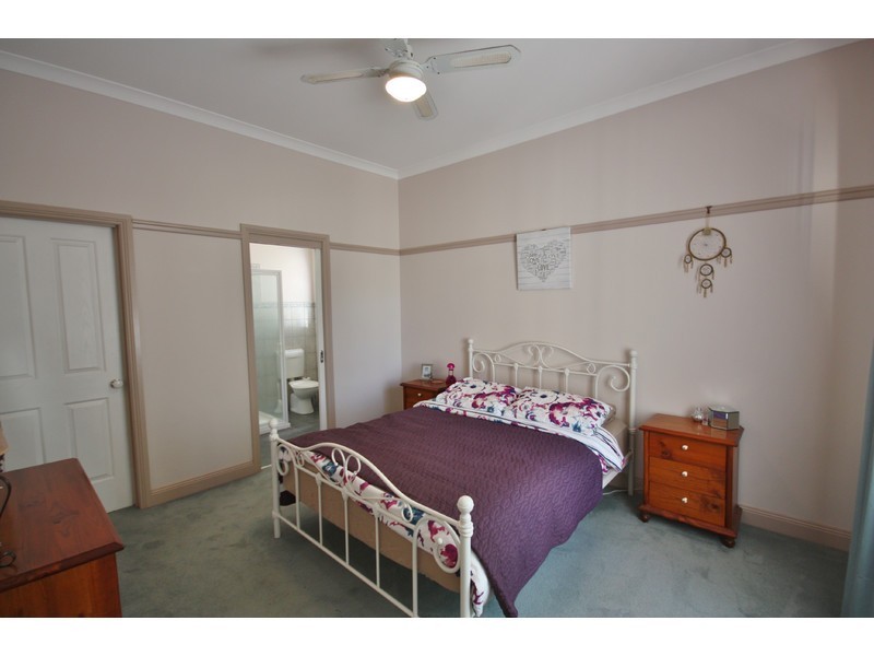 29 Charles Street, Benalla VIC 3672