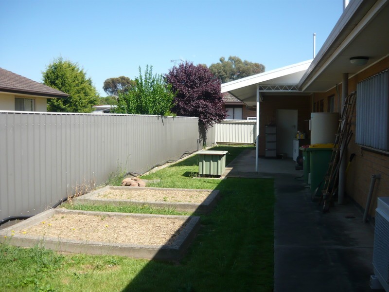 42 Garden Street, Benalla VIC 3672