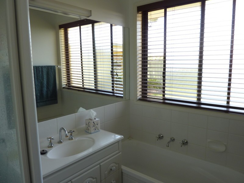 96 Coish Avenue, Benalla VIC 3672