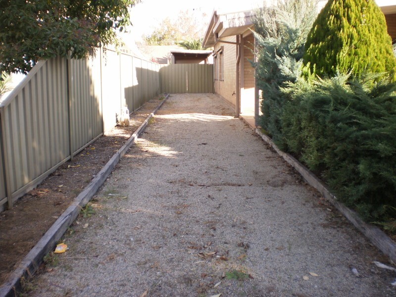 15 Helms Court, Benalla VIC 3672