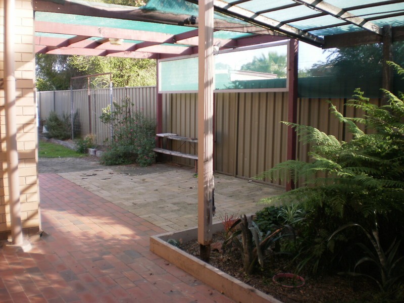 15 Helms Court, Benalla VIC 3672