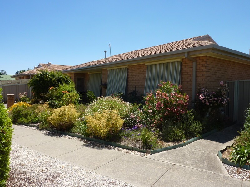 2 Grubissa Court, Benalla VIC 3672