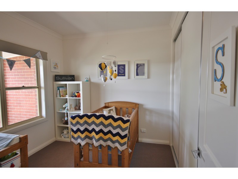 10 Weary Dunlop Drive, Benalla VIC 3672