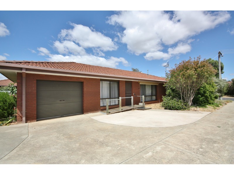 1/27 Latimer Street, Benalla VIC 3672