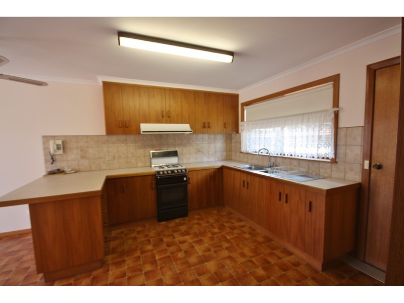 1/27 Latimer Street, Benalla VIC 3672