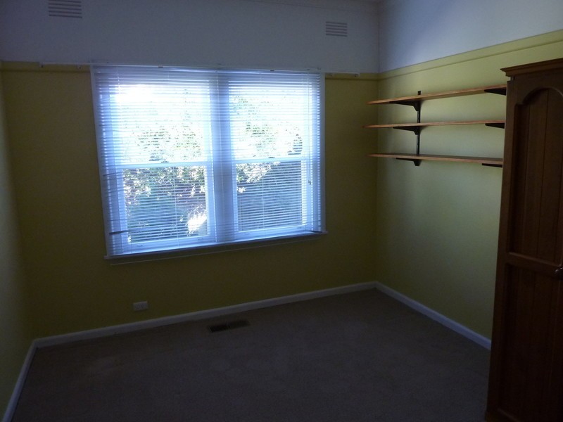 14 Dunlop Place, Benalla VIC 3672