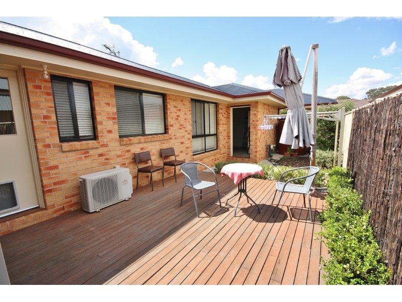 1/4 Herons Court, Benalla VIC 3672