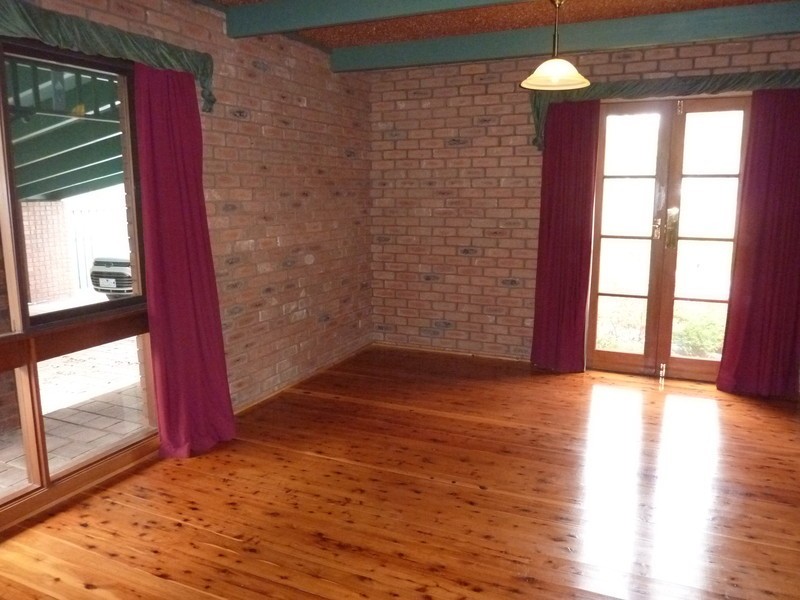 24 McConnan Street, Benalla VIC 3672