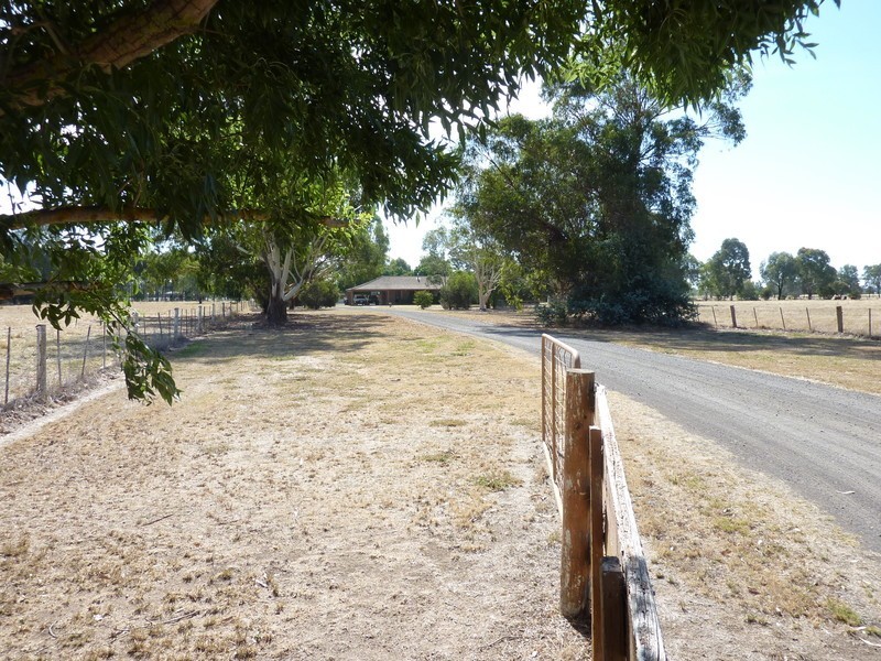 51 North Road, Benalla VIC 3672