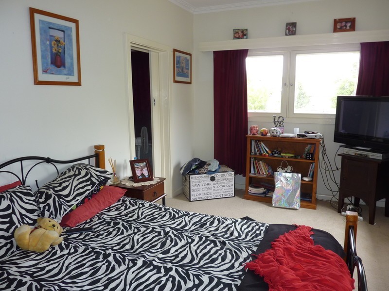 6 Goomalibee St, Benalla VIC 3672