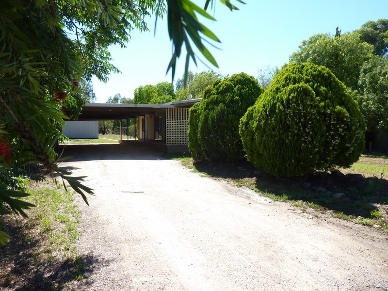 36 Palmerston Street, Baddaginnie VIC 3670