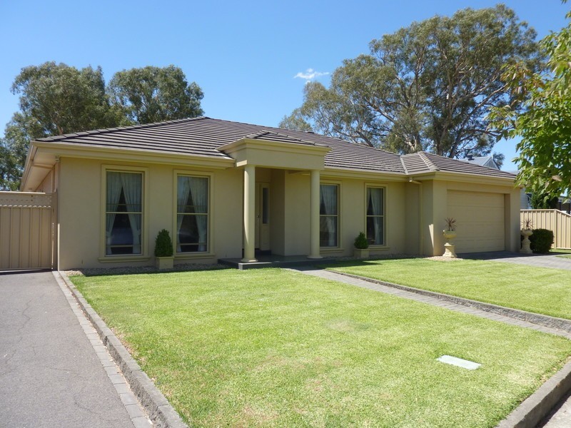 25 Rivergum Ave, Benalla VIC 3672