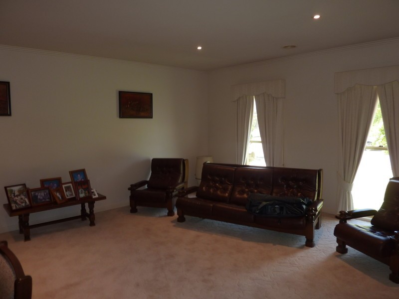 25 Rivergum Ave, Benalla VIC 3672