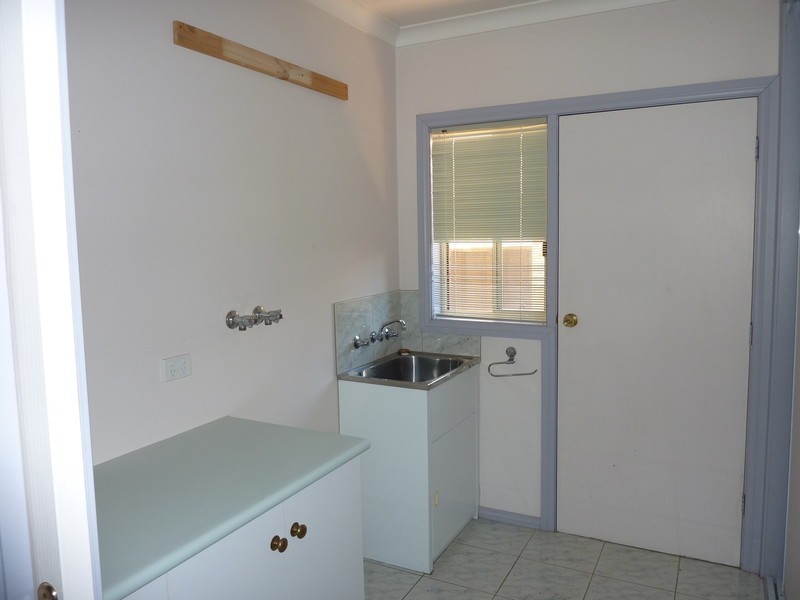 4 Regency Court, Benalla VIC 3672