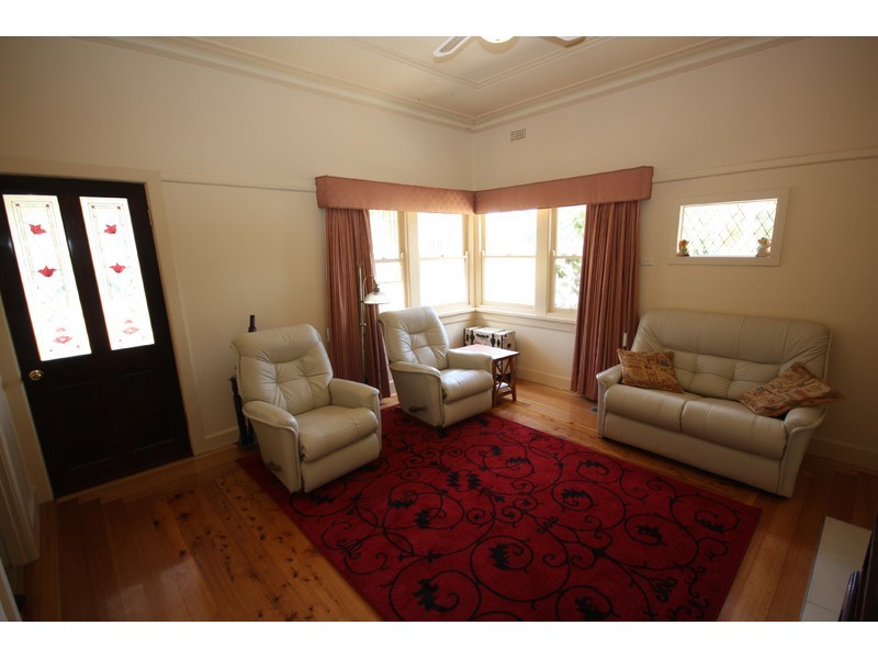 10 Margaret Street, Benalla VIC 3672