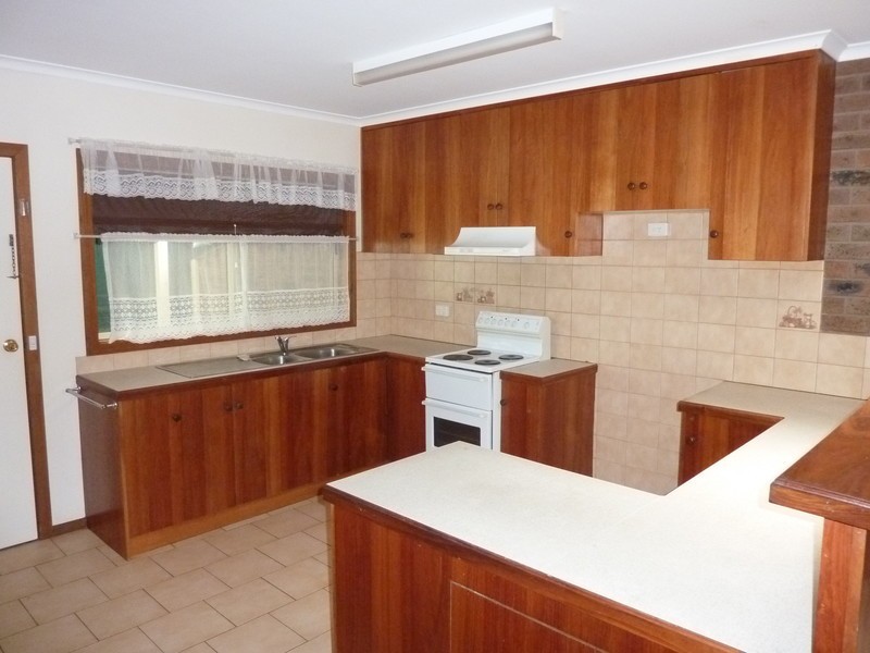 1/12 Reilly Avenue, Benalla VIC 3672