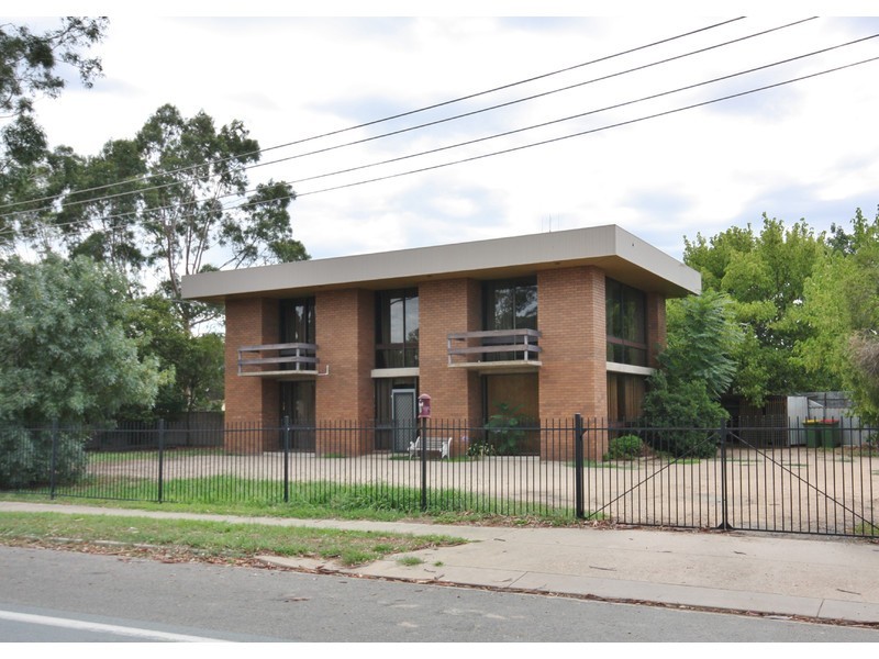 8 Maginness Street, Benalla VIC 3672