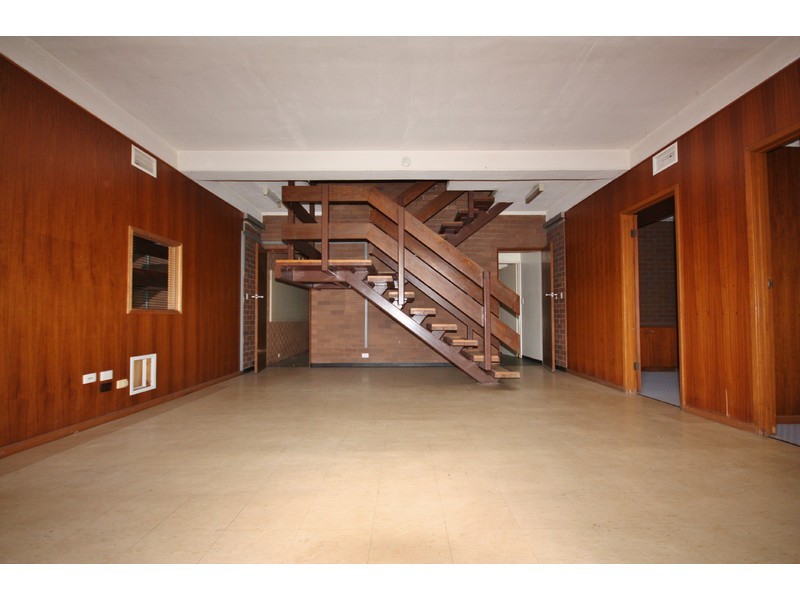 8 Maginness Street, Benalla VIC 3672