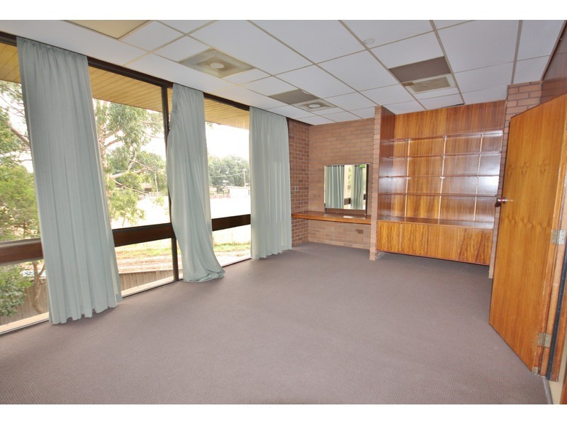 8 Maginness Street, Benalla VIC 3672