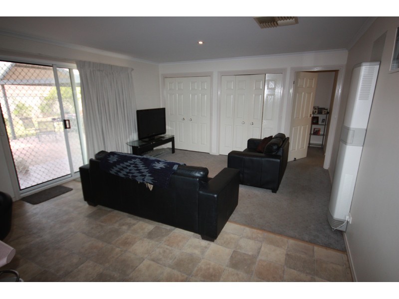 6 Park Place, Benalla VIC 3672