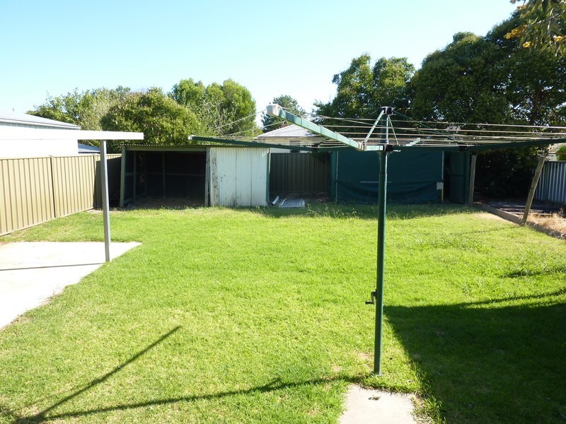 17 Melrose St, Benalla VIC 3672