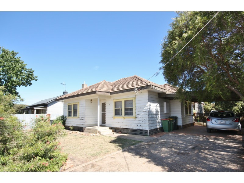 132 Mackellar Street, Benalla VIC 3672