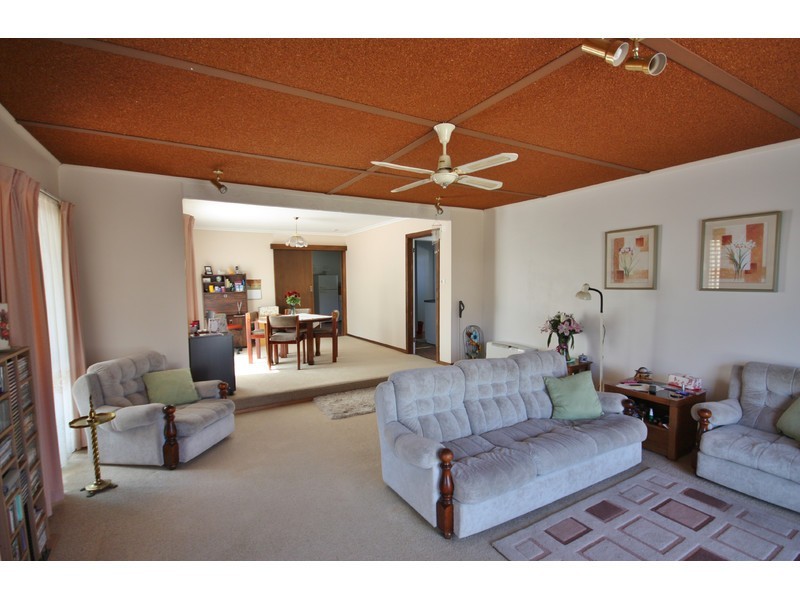 132 Mackellar Street, Benalla VIC 3672