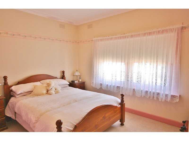 132 Mackellar Street, Benalla VIC 3672