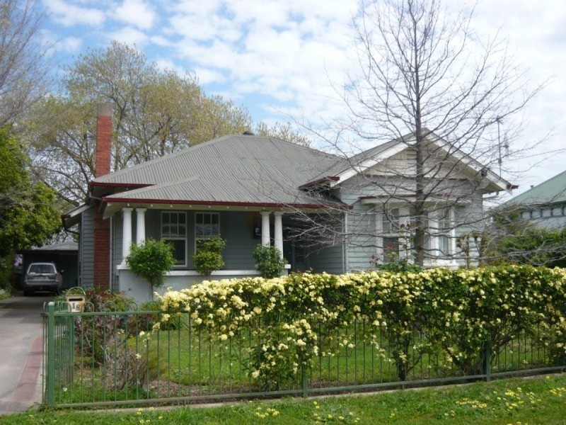 18 Byrne Street, Benalla VIC 3672