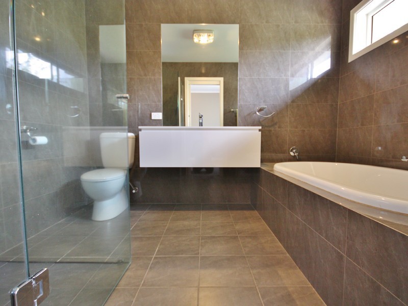 7 Harrison Avenue, Benalla VIC 3672