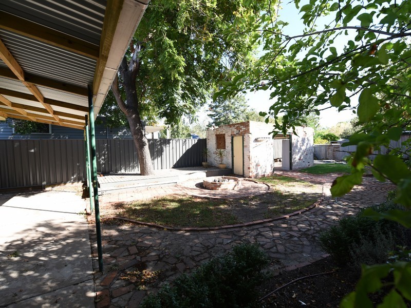 24 Nunn Street, Benalla VIC 3672