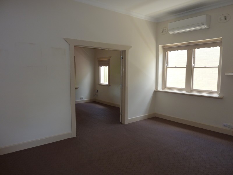 4 Cowslip Street, Violet Town VIC 3669